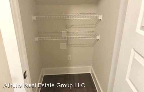 Building Photo - 3 br, 2.5 bath House - 255 Jennings Court