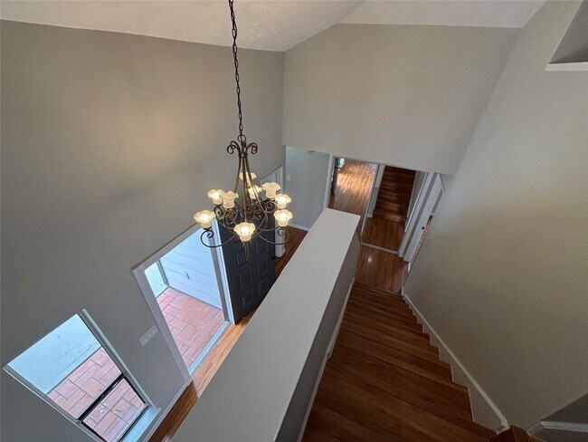 Building Photo - 10719 Bellfair Dr