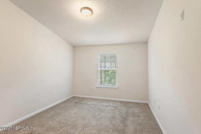 Building Photo - 218 Larkin Pl