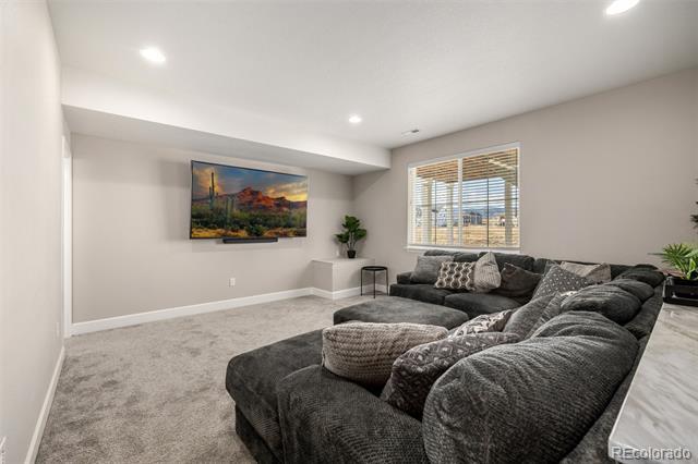 Building Photo - 9021 Swan River St