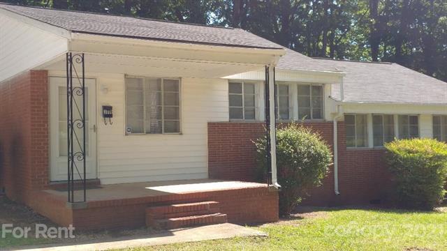 Building Photo - 3008 Marlborough Rd