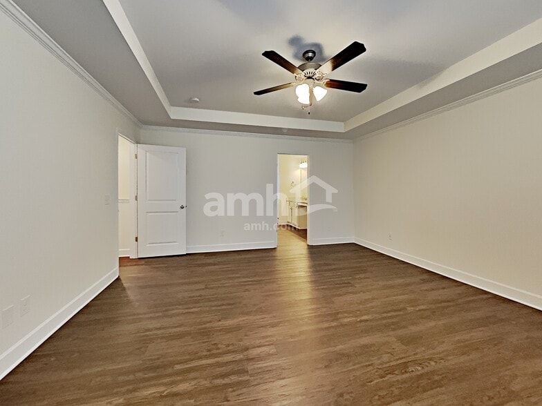 Building Photo - 4941 Chutney Dr