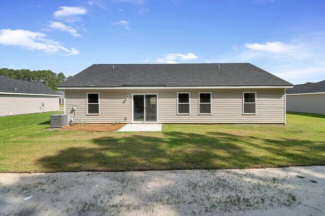 Building Photo - 3 bed 2 bath - Hartfof