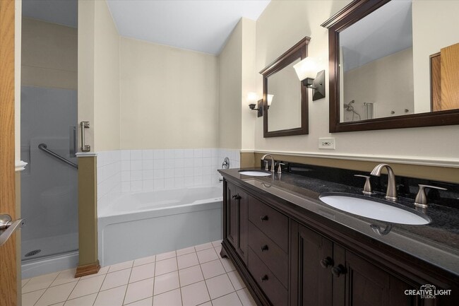 Building Photo - 230 St James Pkwy