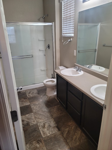 Building Photo - 3758 Torch Lily St