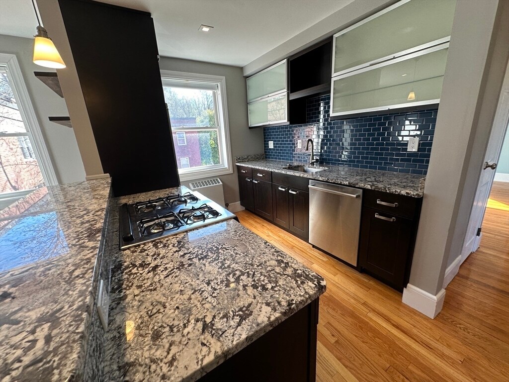 Building Photo - 495 Arborway