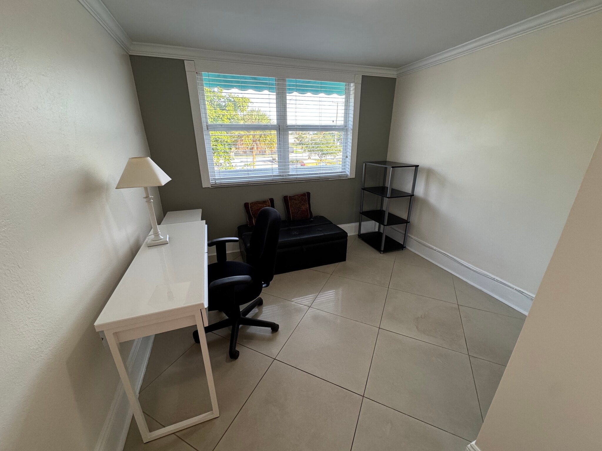 Building Photo - 112 S Federal Hwy