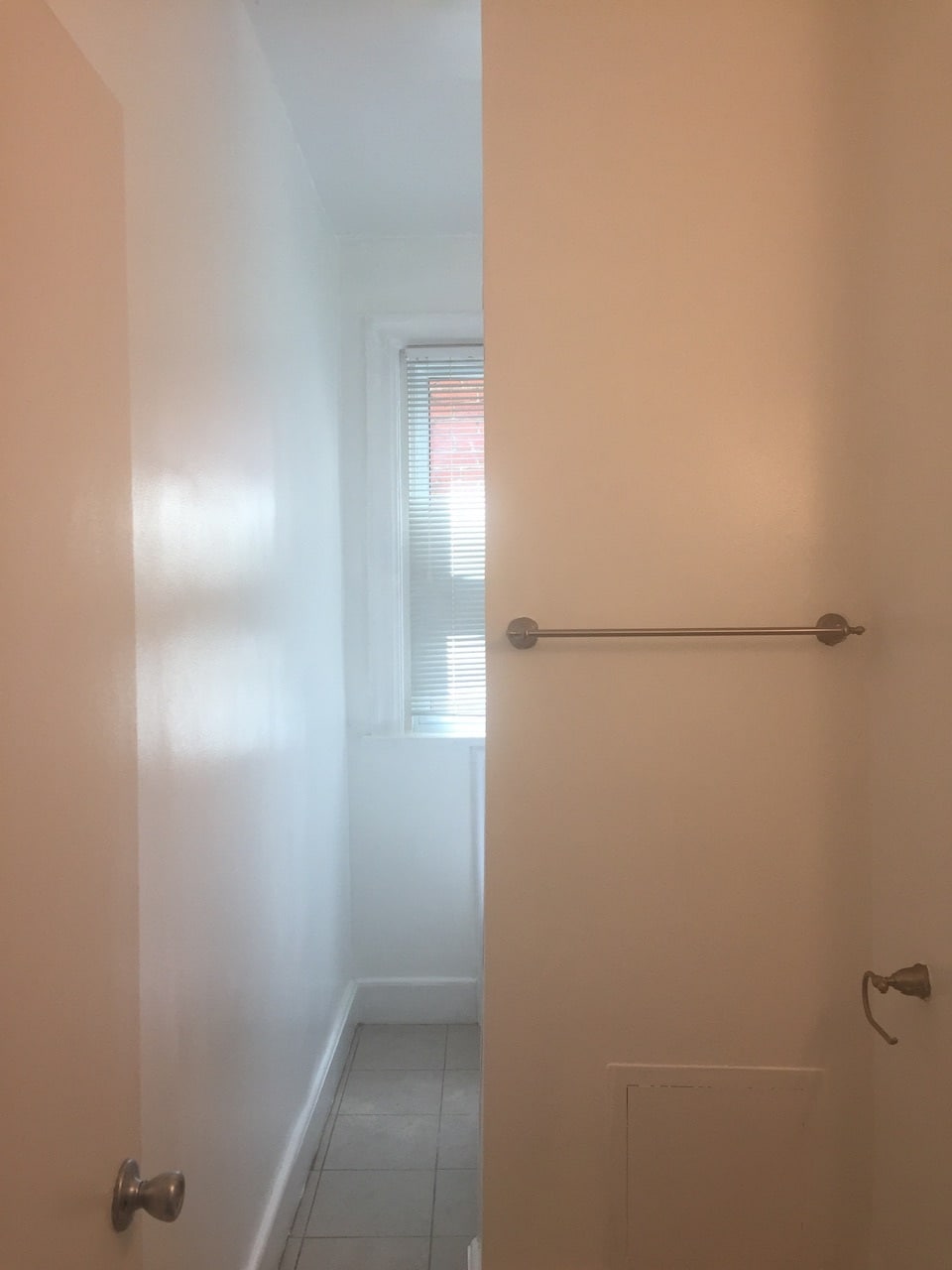 Bathroom - 126 R St NE