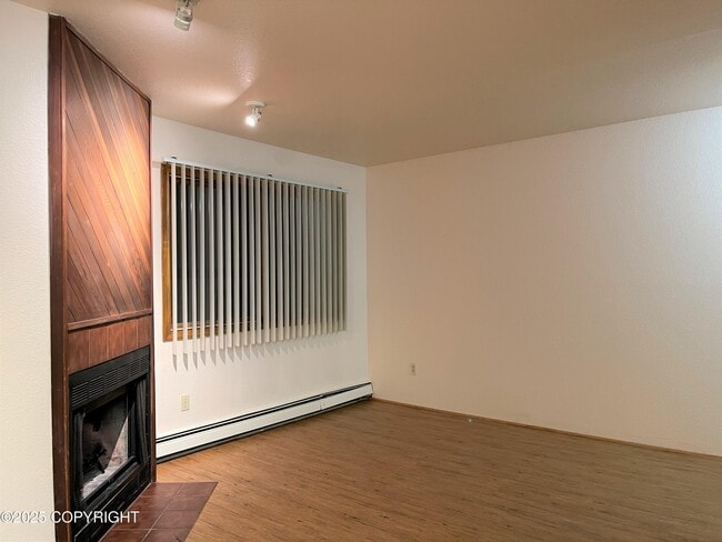 Building Photo - 3560 W Dimond Blvd