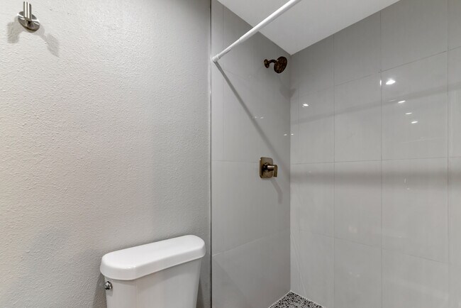 Building Photo - 5823 22nd St W