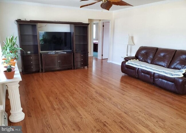 Building Photo - 4 Albertson Blvd