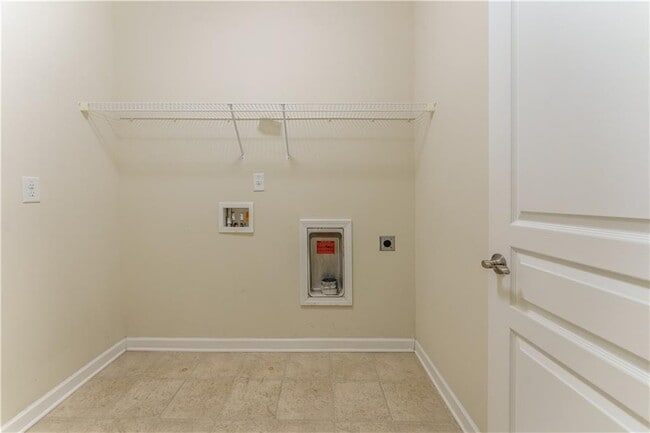 Building Photo - 3557 Ashby Pond Ln