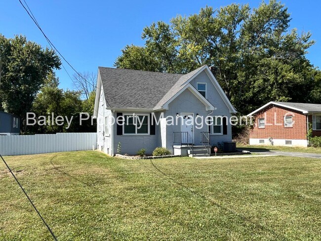 Building Photo - 5710 Barrett Ln