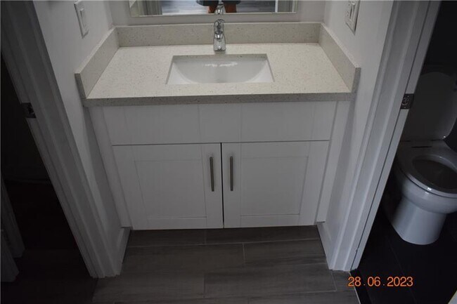 Building Photo - 2930 SW 87th Terrace