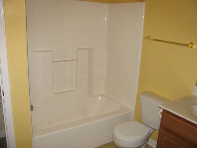 Building Photo - 1008 Ironwood Ct