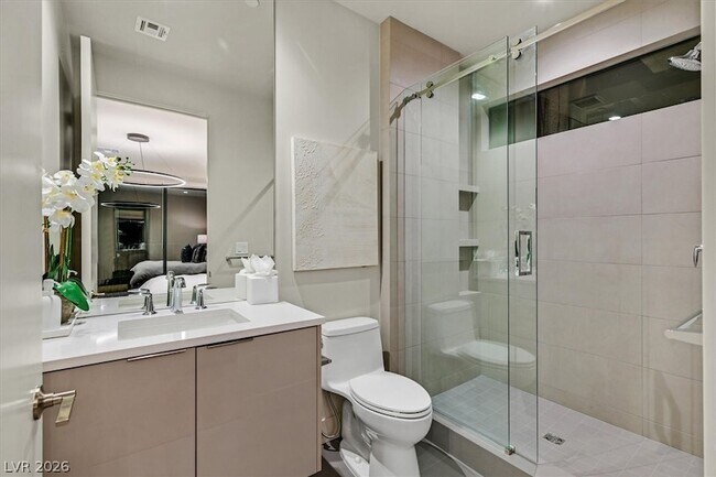 Building Photo - 807 Magnum Cliff Ct