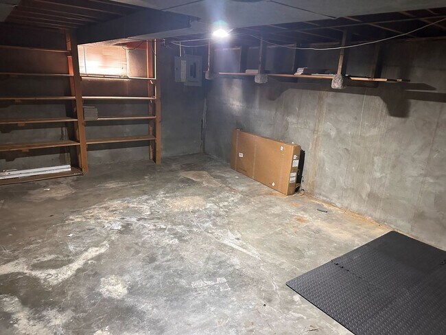 Building Photo - 3 BR/2.5BA | Newly Renovated Single Family Home | 1-Car Garage Parking | In Louisville!