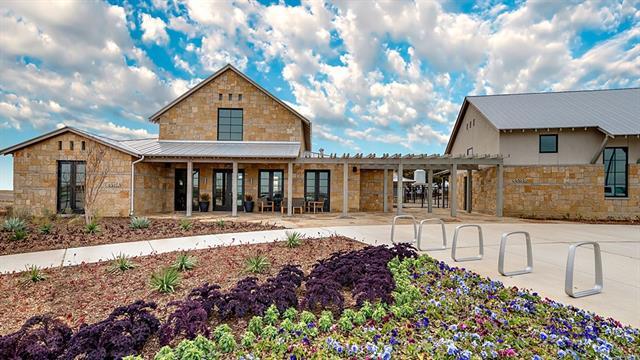 Building Photo - 7163 Split Rein Rd