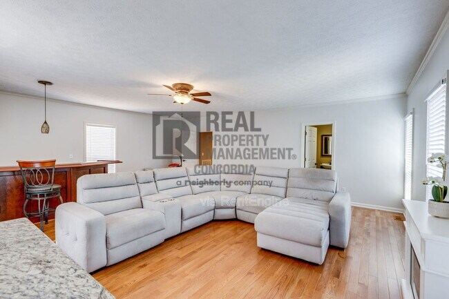 Building Photo - 3 Kyle Ct