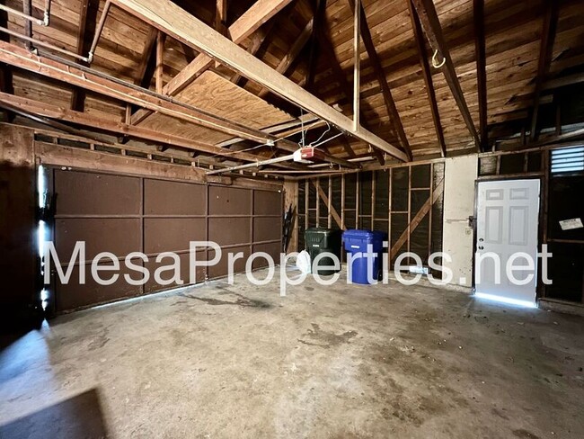 Building Photo - 12392 Whistler St