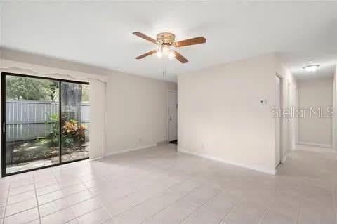 Building Photo - 8608 Lake Isle Dr