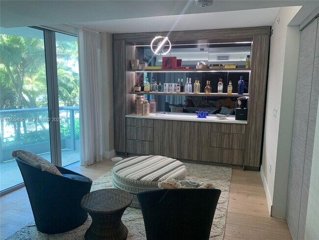 Building Photo - 9401 Collins Ave