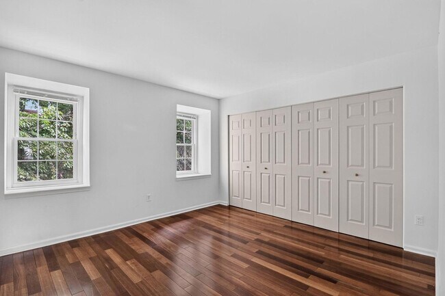 Building Photo - 788 Quince Orchard Blvd