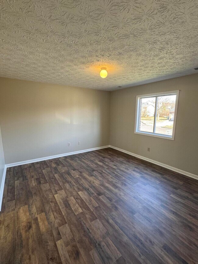 Building Photo - 1470 Vintage Cir