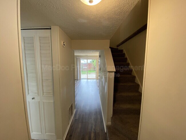 Building Photo - 4749 Hedrick Ln