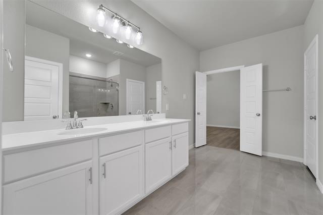 Building Photo - 2514 Vera Wy