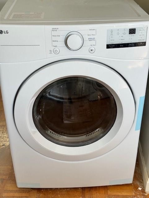 Building Photo - 40 Bourne St