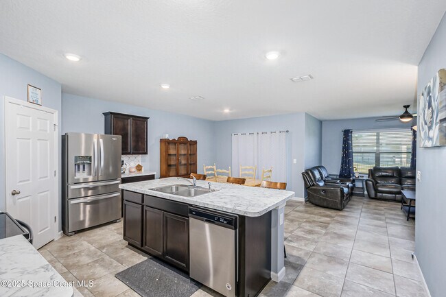 Building Photo - 6125 Orsino Ln