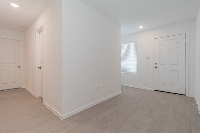 Building Photo - MOVE IN READY 4 BD | 2 BA | 2 CAR GARAGE BRAND NEW HOME! 211/POTRANCO RD.