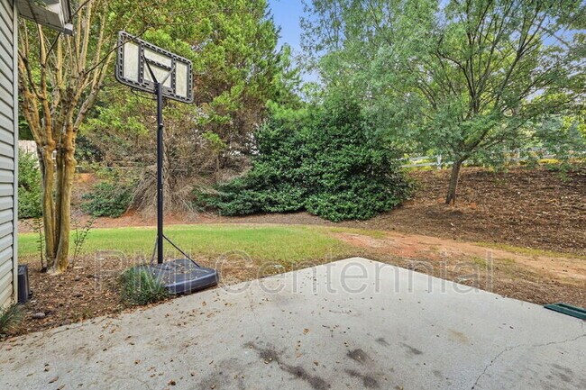 Building Photo - 4627 Eden Ridge Dr