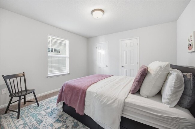 Building Photo - 6402 Moncrieff Dr