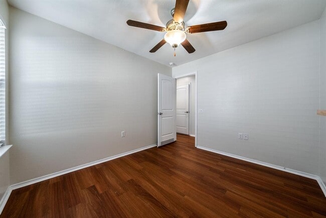 Building Photo - 7124 Outfitter Drive