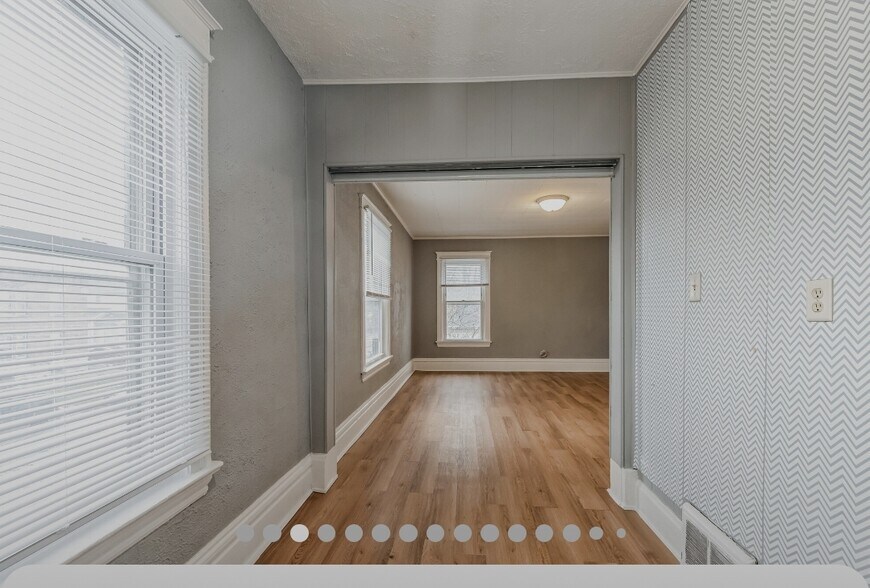 Building Photo - 209 N Hickory St