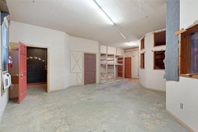 Building Photo - 601 S Ponce De Leon Blvd
