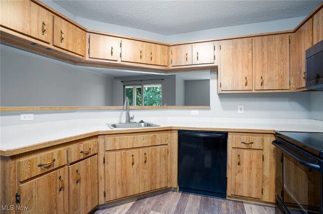 Building Photo - 1150 Tollis Pkwy