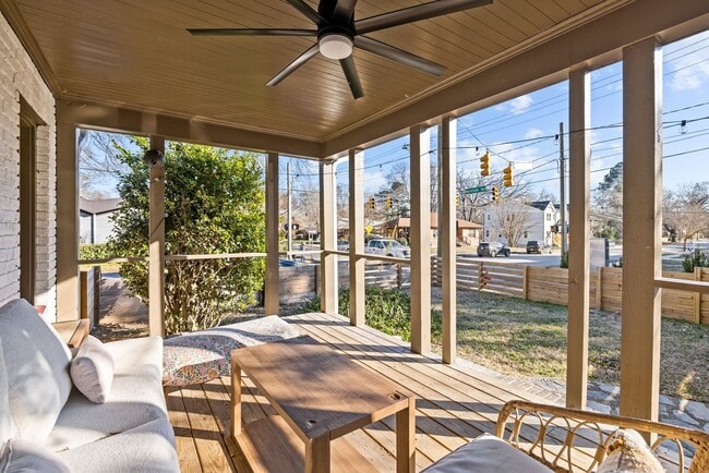 Building Photo - Stunning Fully Renovated 5-Bedroom Home in Desirable Trinity Park, Durham