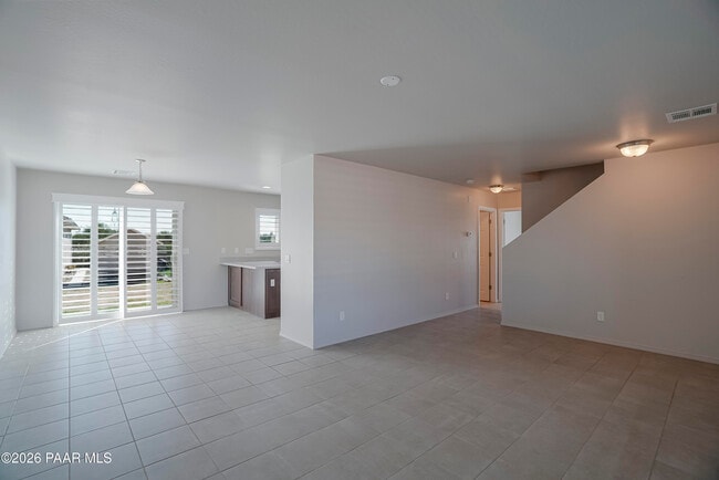 Building Photo - 6755 N Double Tree Rd