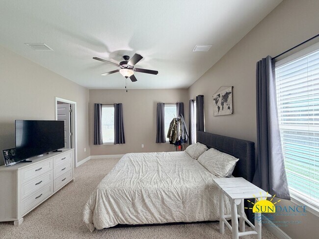 Building Photo - Spacious 4BR Home in Treasure Isle Estates in Navarre!