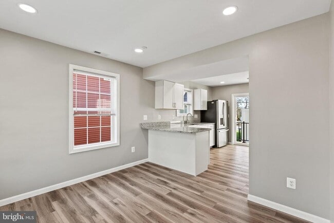 Building Photo - 41577 Church St