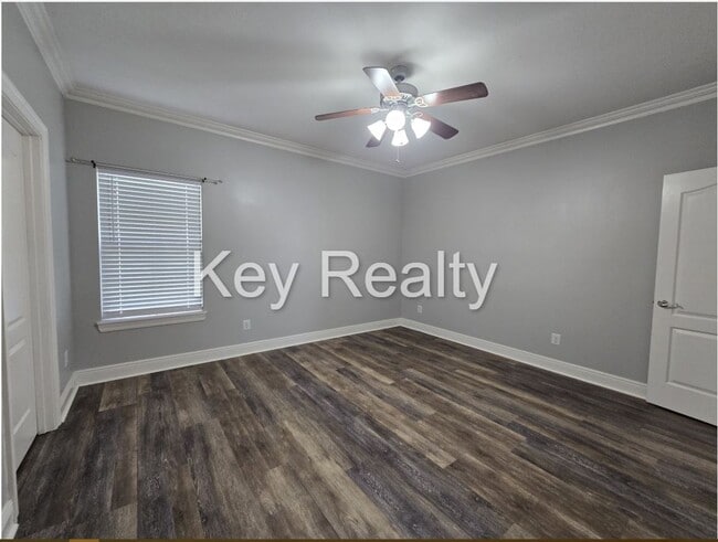 Building Photo - 6140 Rachelle Dr