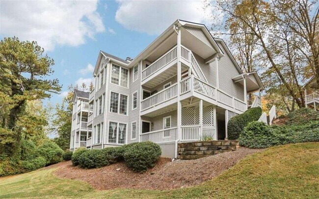 Building Photo - 410 Countryside Pl