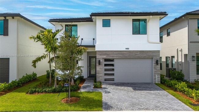Primary Photo - 1450 SW 23rd St