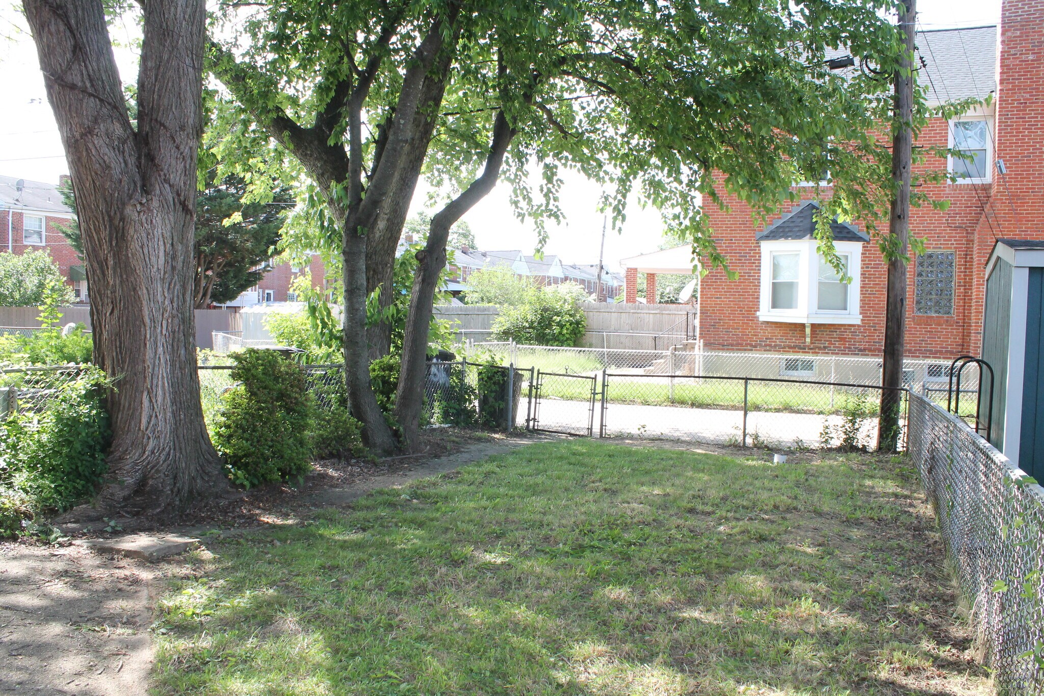 Building Photo - 8164 Loch Raven Blvd