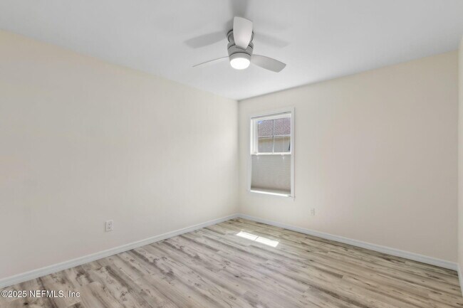 Building Photo - 2145 Cashen Wood Dr