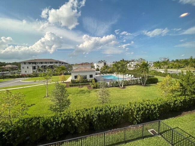 Building Photo - 8813 Antarus Dr