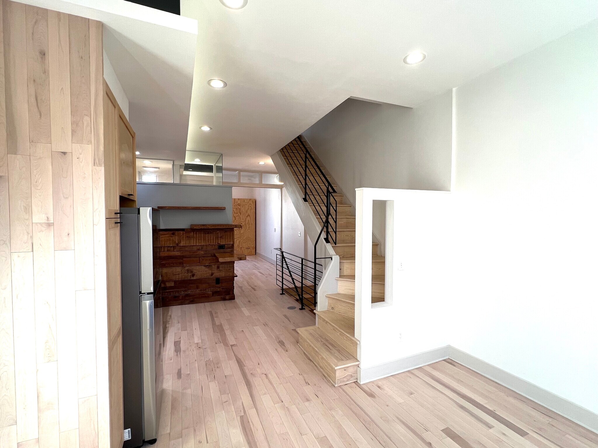 Building Photo - 2019 S Beechwood St